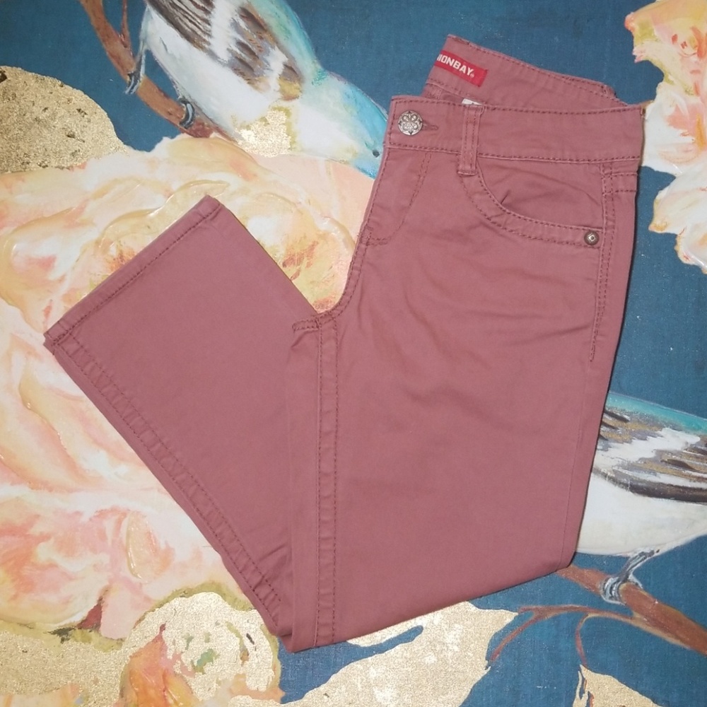 UNION BAY MAUVE CAPRIS
